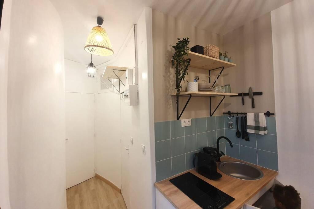 Home Sweet Home Pigalle Montmartre Jungle Paris Ngoại thất bức ảnh