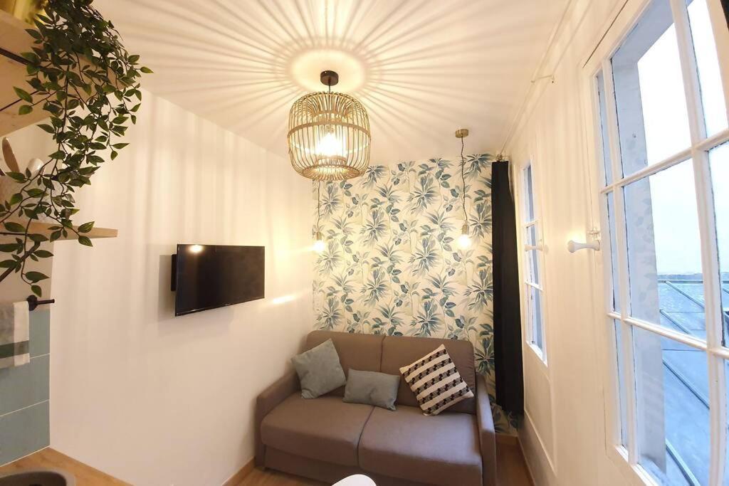 Home Sweet Home Pigalle Montmartre Jungle Paris Ngoại thất bức ảnh